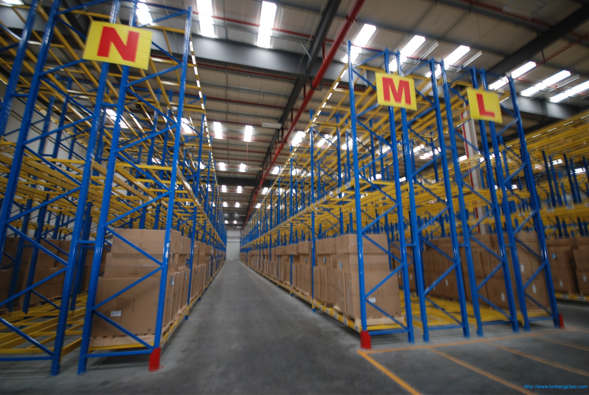 HZ-790型横梁式货架    重型高层仓库货架应用案例
