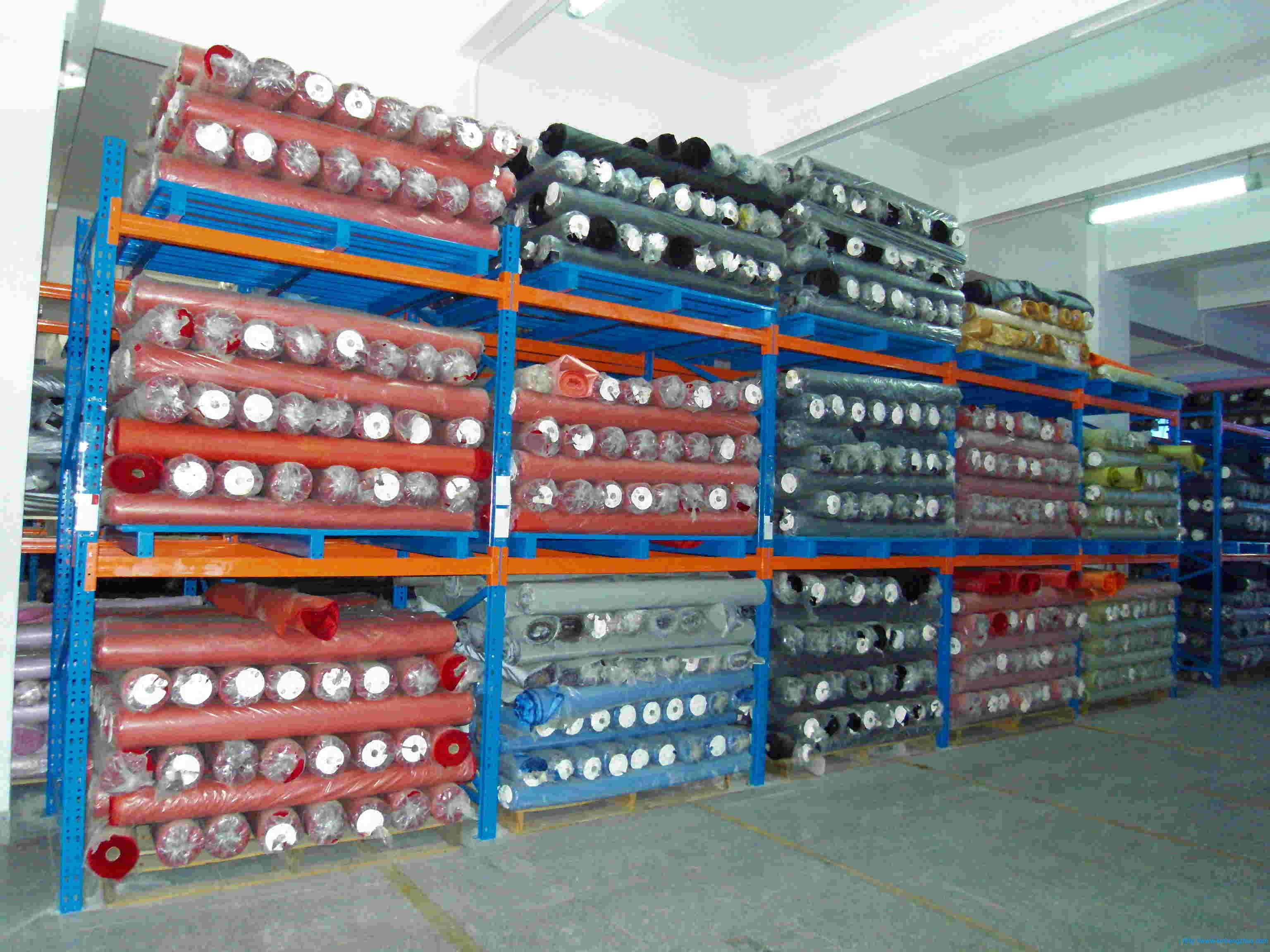 HZ-790型横梁式货架    重型高层仓库货架应用案例